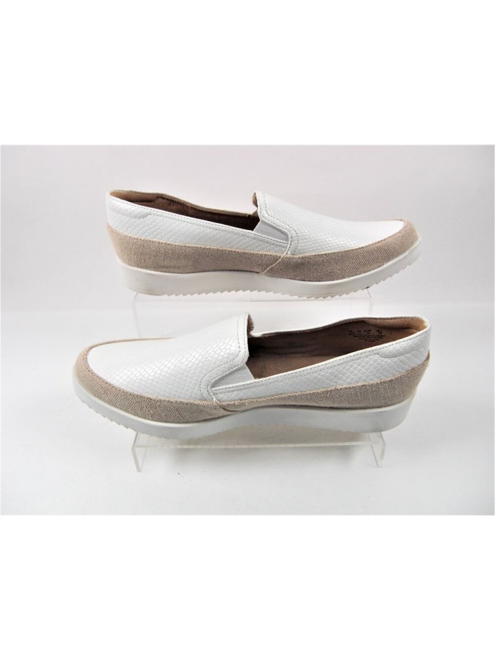 Naturalizer Women's White Slip on Loafers Shoes Size 10M pre-owned